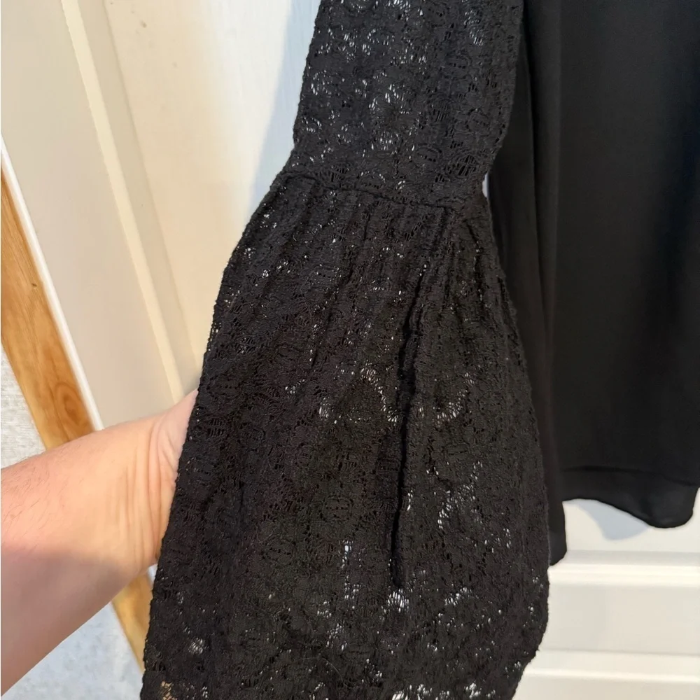 LOFT Black Lace Blouse - Picture 5 of 5